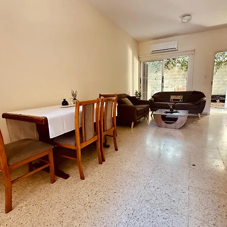 Avlida Luxury Annex Apartment *