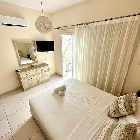 Appartamento Avlida Luxury Annex